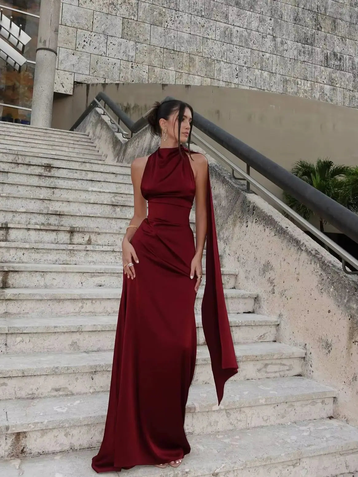 שמלה אלגנטית- לוסי