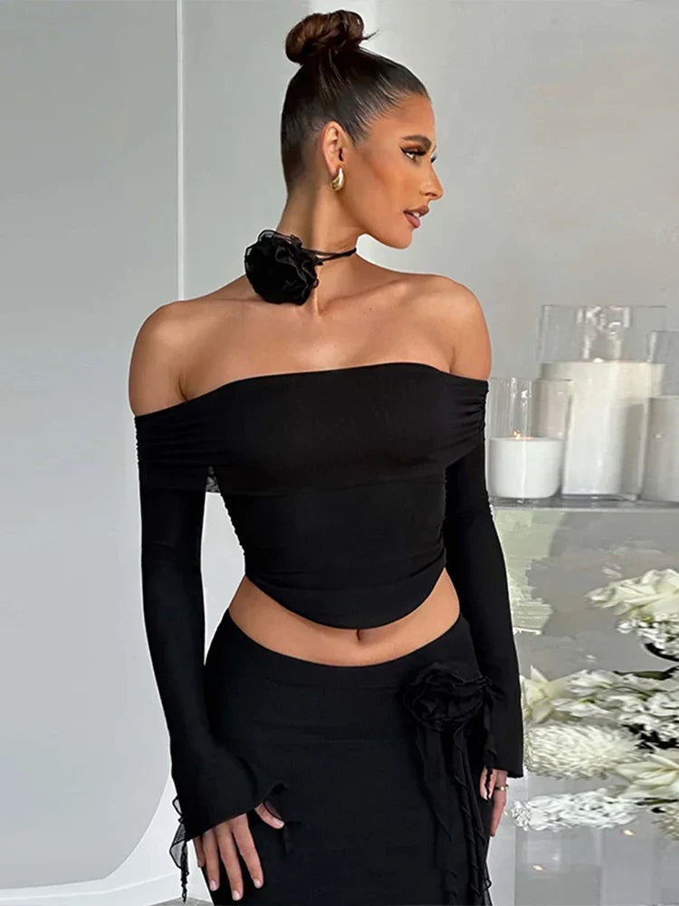 חליפת סטרפלס בשילוב פרח- מונקו