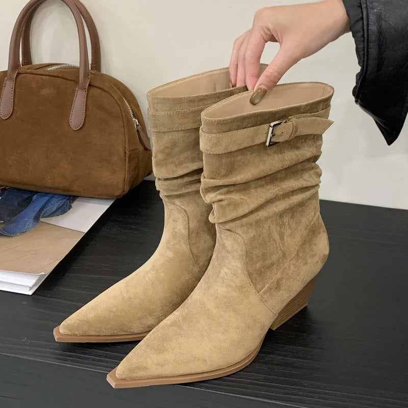 נעלי עקב סופר מחמיאות- גאיה