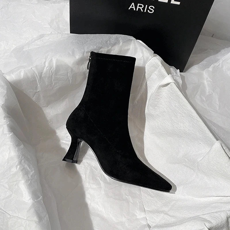 מגפיים מלכותיות- ברן