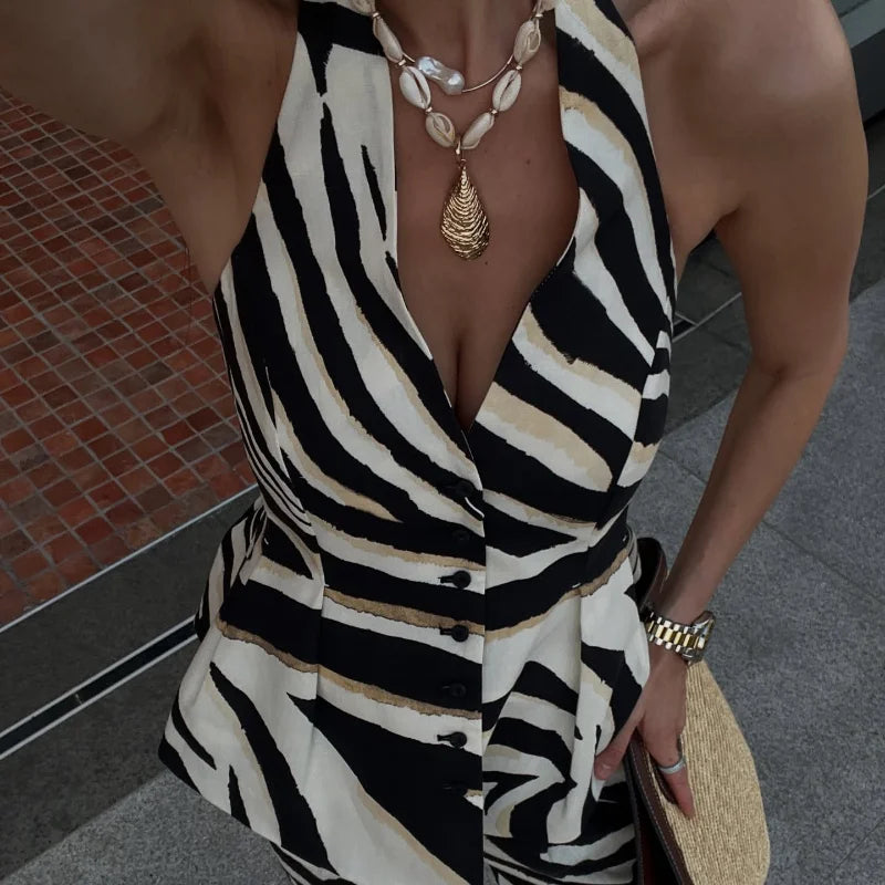 חליפת זברה מעוצבת- ליבי