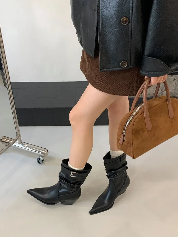 נעלי עקב סופר מחמיאות- גאיה