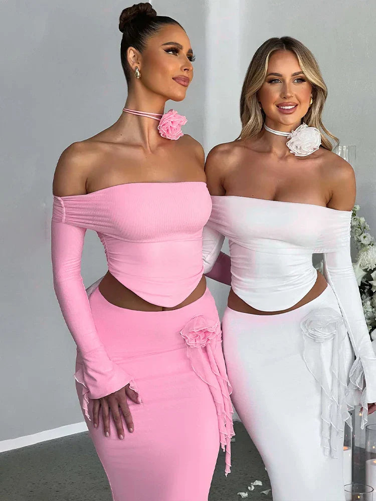 חליפת סטרפלס בשילוב פרח- מונקו