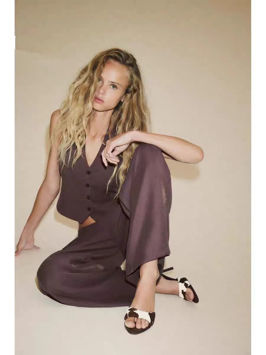 סנדלי עקב- שחר