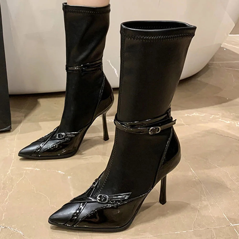 נעלי עקב יוקרתיות- שחר