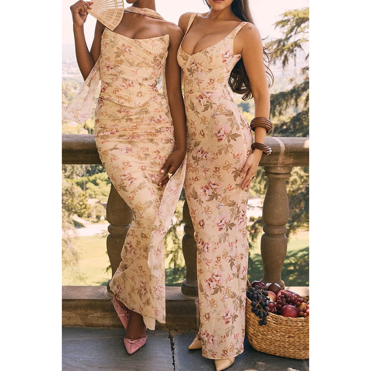 חליפת סטרפלס מחטבת- מיכאלה