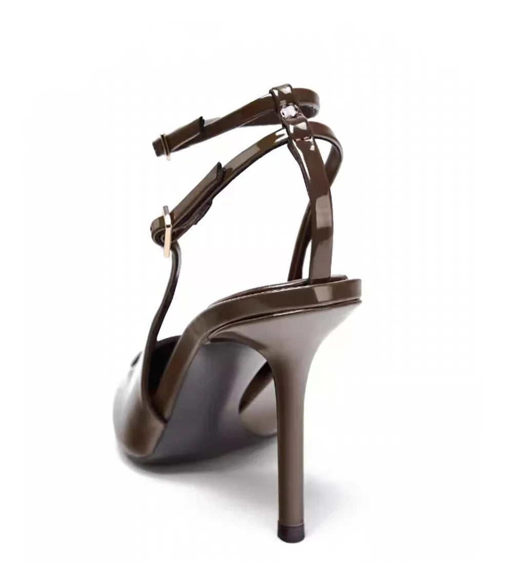 נעלי עקב יוקרתיות- שירה