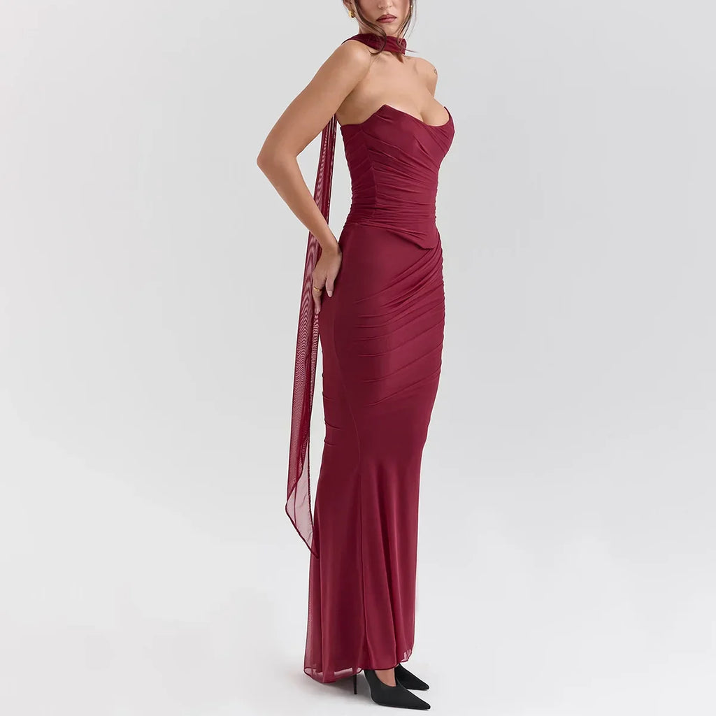 חליפת סטרפלס מחטבת- מיכאלה