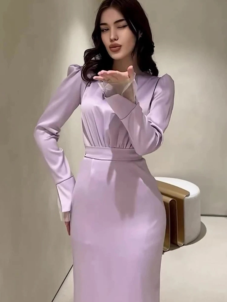 שמלה סגורה מיוחדת- מיה