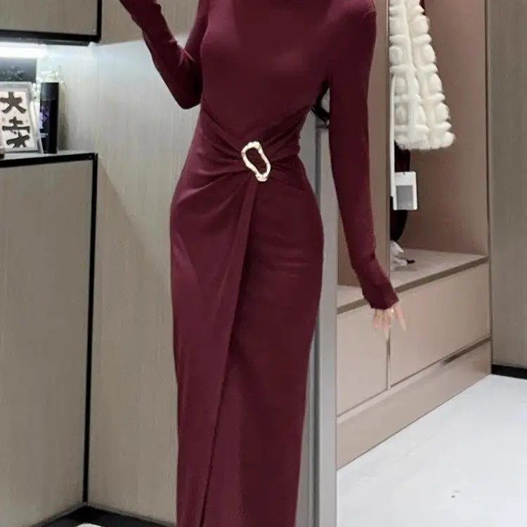 שמלת העונות- שירה