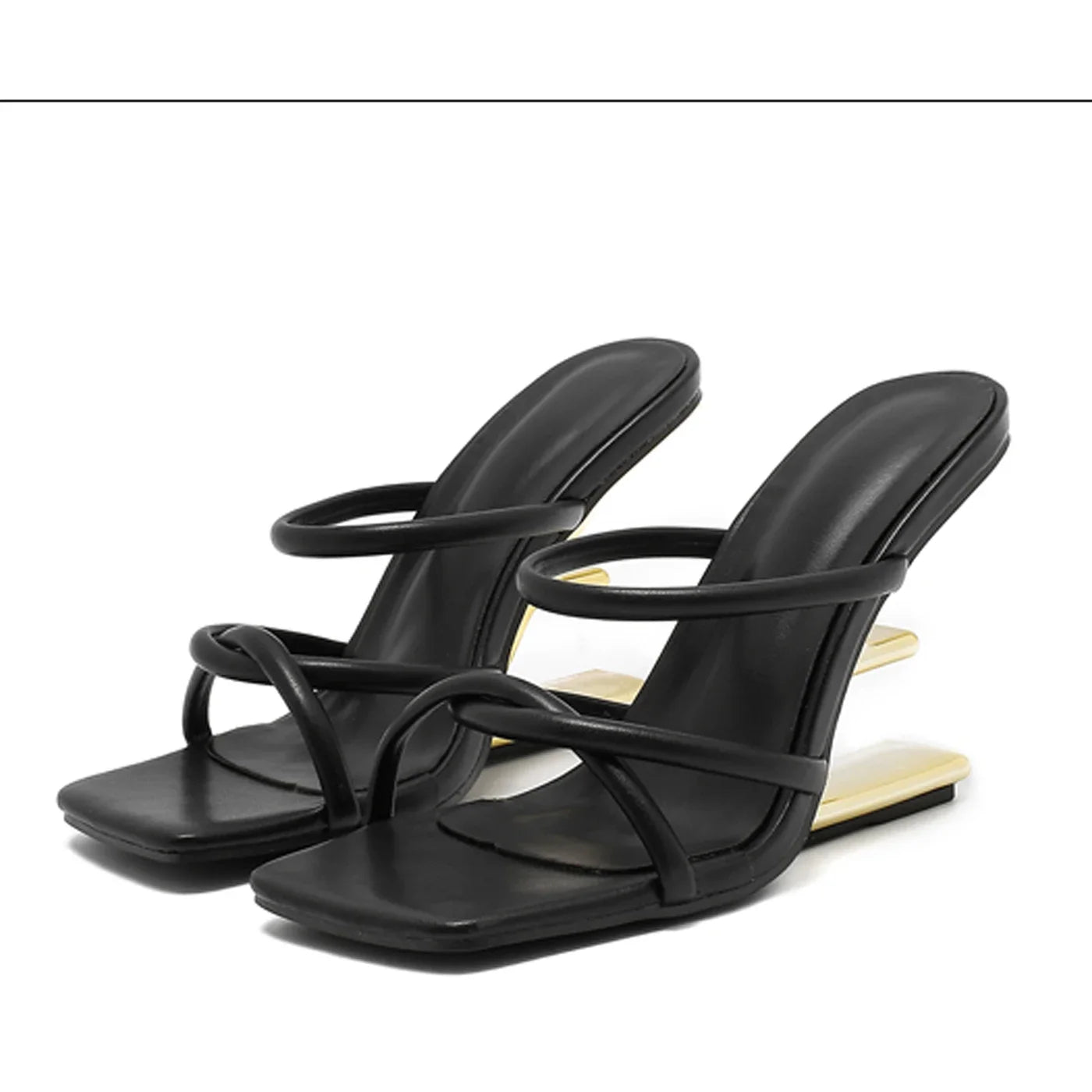 נעלי נוכחות- פאולה