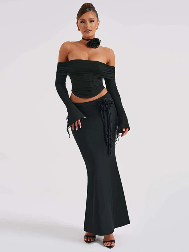 חליפת סטרפלס בשילוב פרח- מונקו