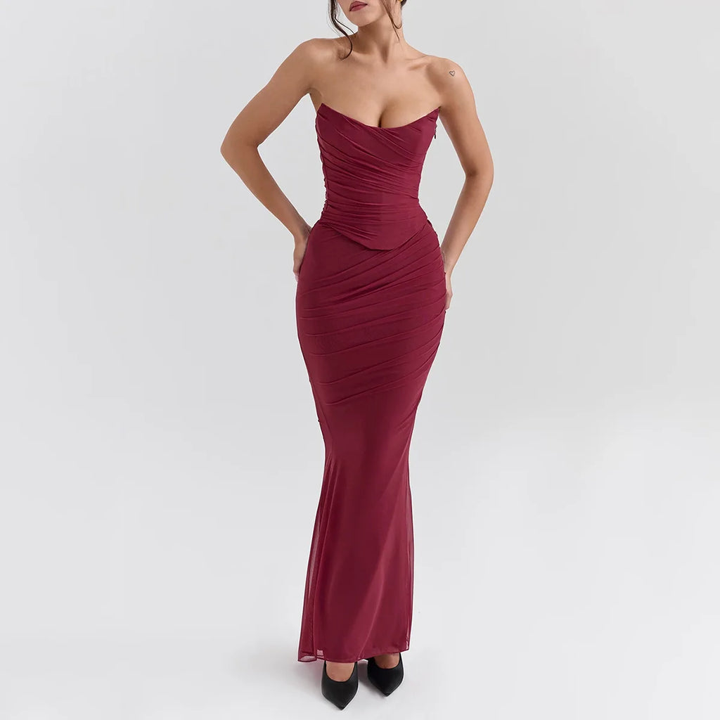 חליפת סטרפלס מחטבת- מיכאלה