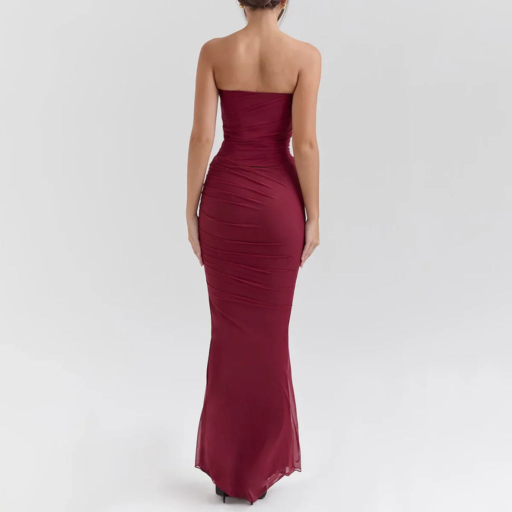 חליפת סטרפלס מחטבת- מיכאלה