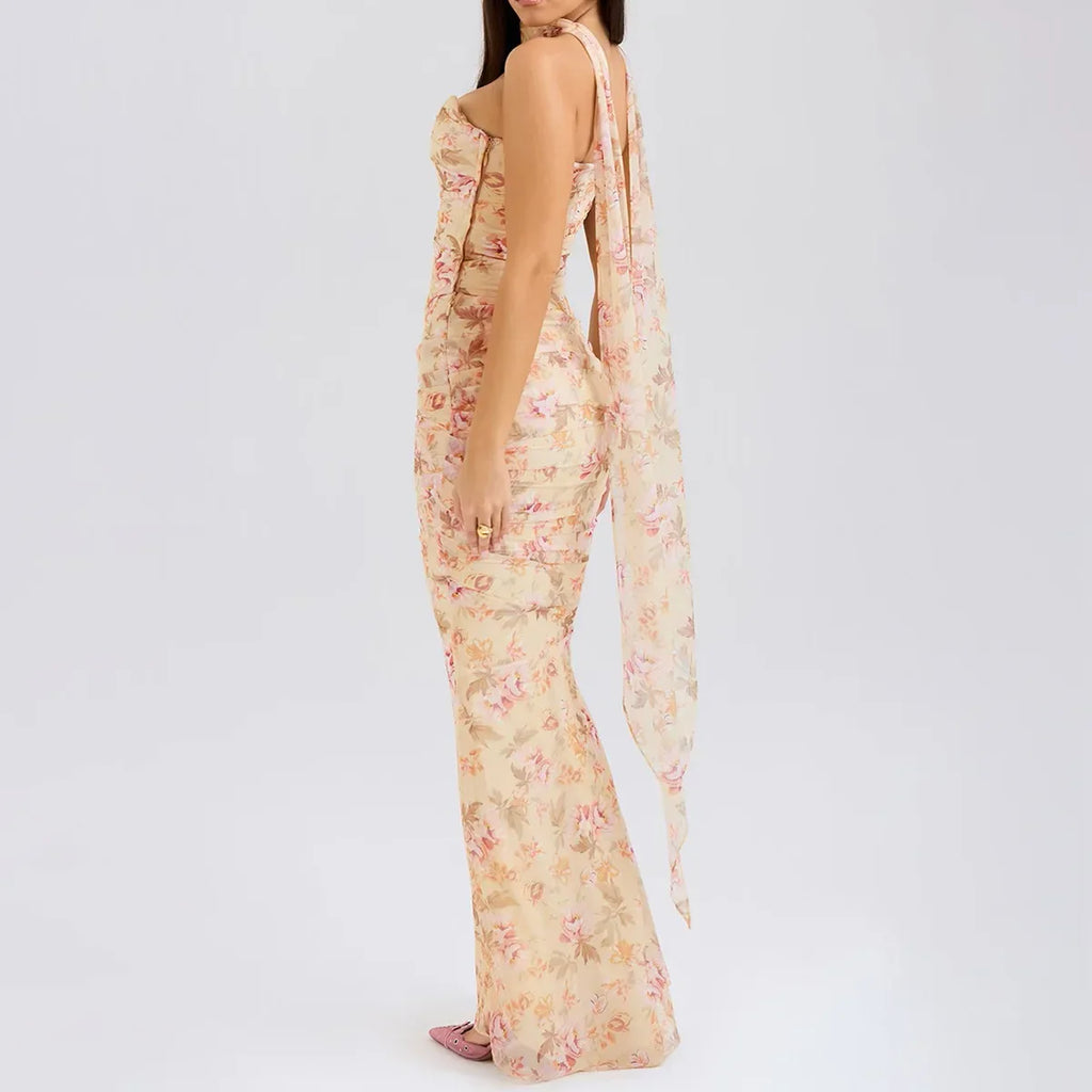 חליפת סטרפלס מחטבת- מיכאלה