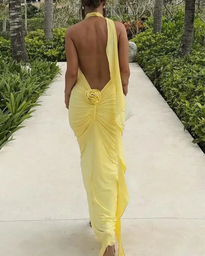 שמלת מחשוף בשילוב פרח- ניקי