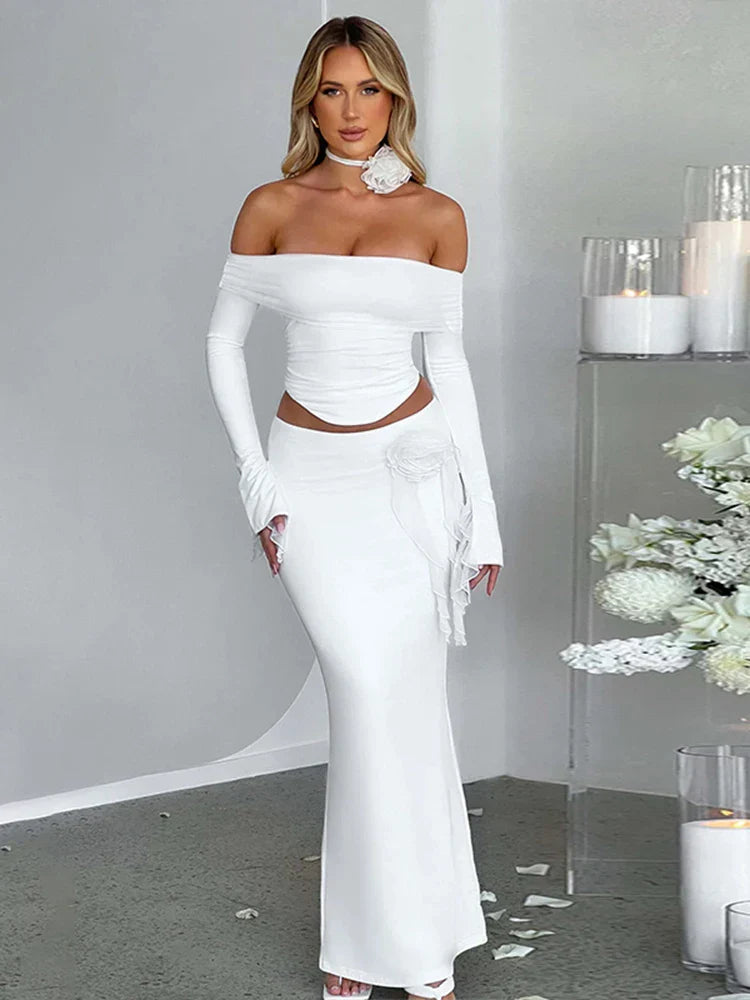 חליפת סטרפלס בשילוב פרח- מונקו