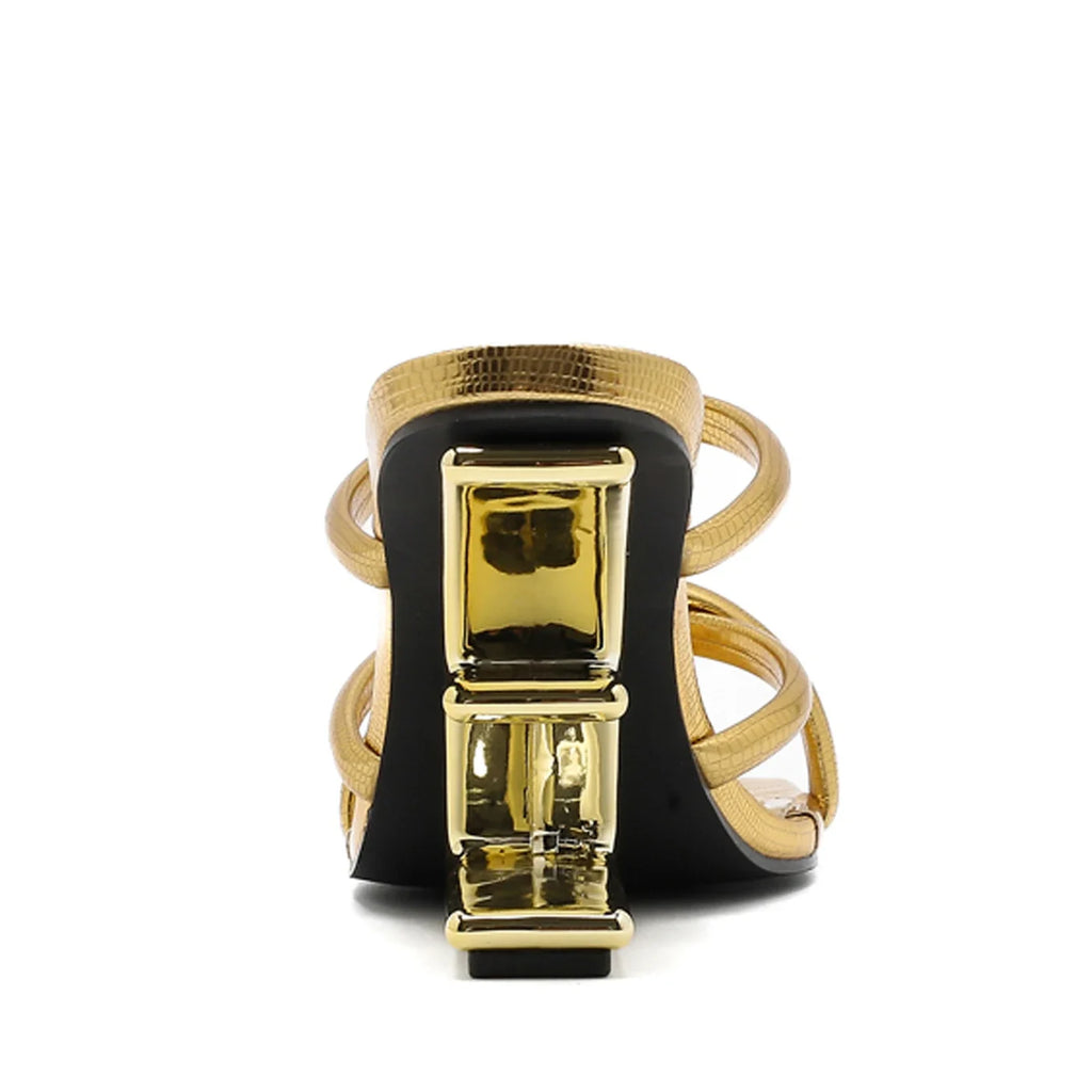 נעלי נוכחות- פאולה