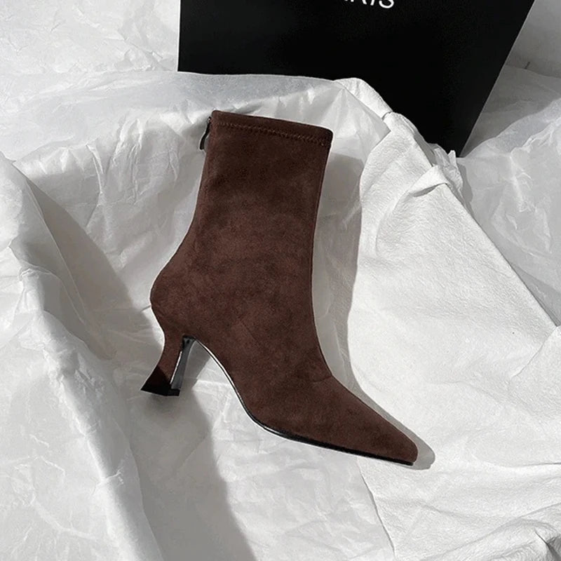 מגפיים מלכותיות- ברן