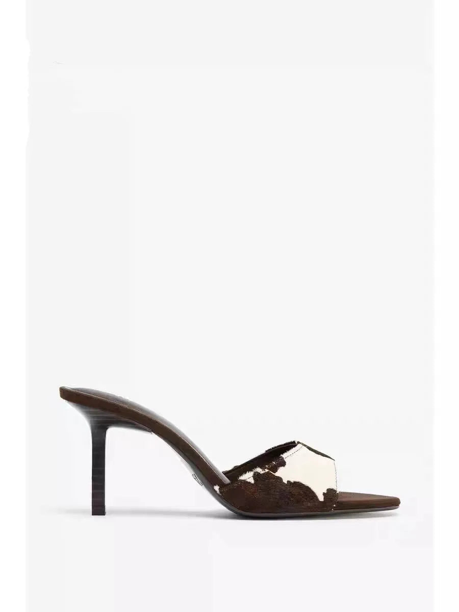 סנדלי עקב- שחר