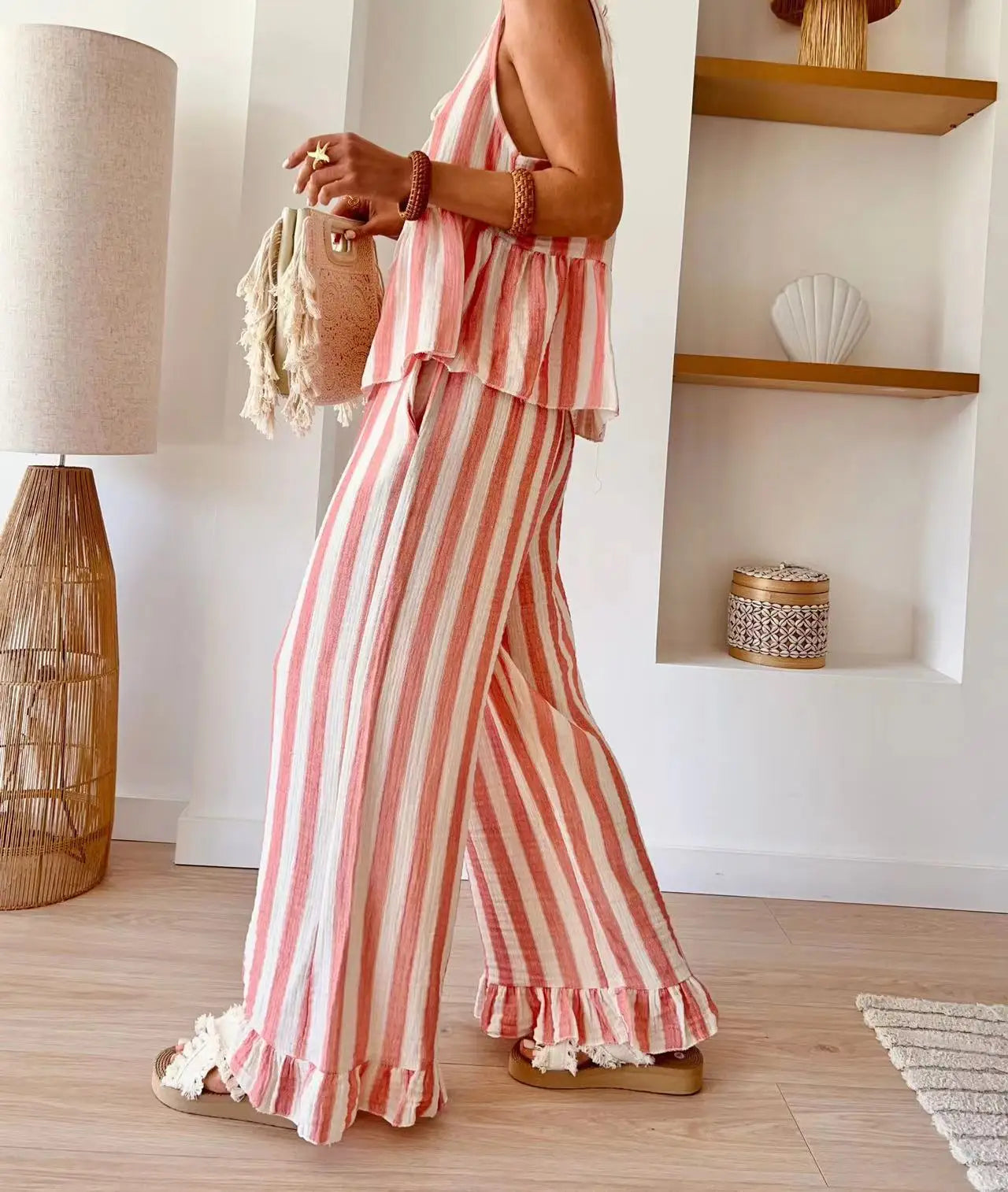 חליפת פסים קזו׳אל- קנדל