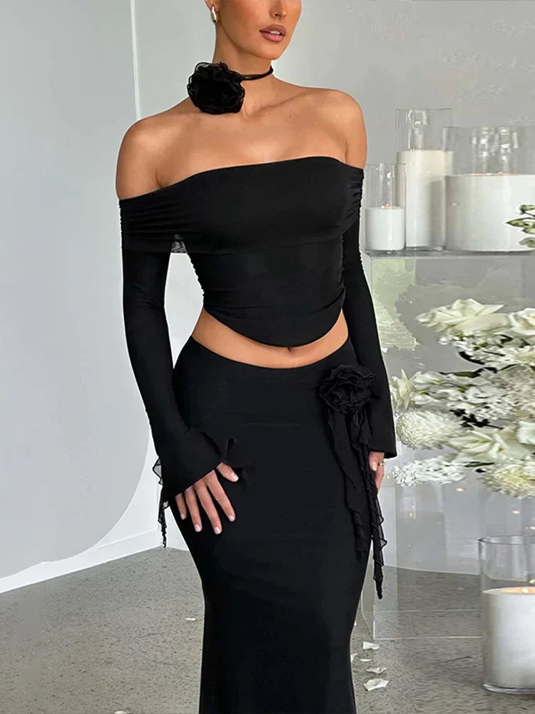 חליפת סטרפלס בשילוב פרח- מונקו