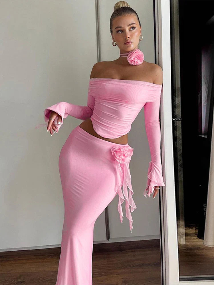 חליפת סטרפלס בשילוב פרח- מונקו