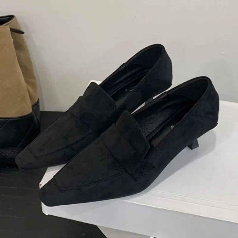 נעלי עקב מיוחדות ברמות- בנגקוק