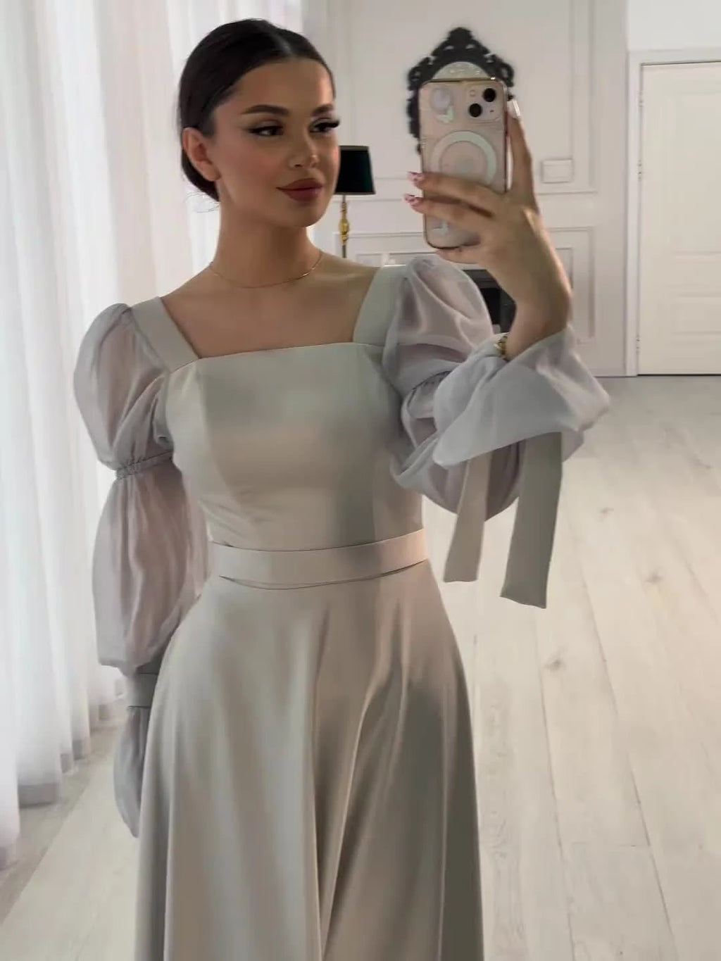 שמלת מחמאה- יוליה